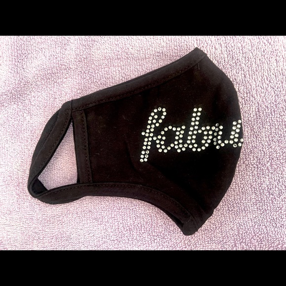 Beautiful cloth mask  for women , fox’s , with sparkly designer name (fabulous ) - Picture 3 of 5